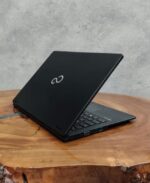 لپ تاپ فوجیتسو E748 i5 8th 8/256
