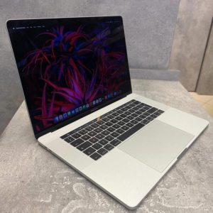 مک بوک پرو استوک2017 A1707 i7/16/500/4GB ) Apple macBook pro)